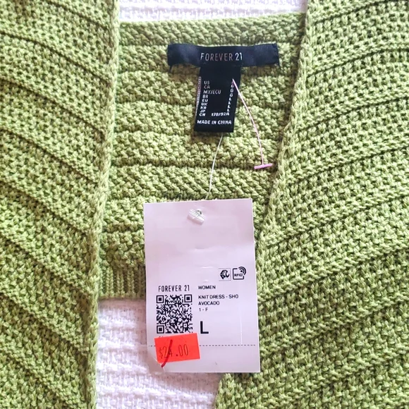 Forever 21 Green Knit Open Back And Side Dress with Ring Detail In Front. - Picture 3 of 9